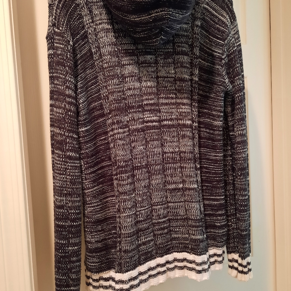 Man Sweaters View 3
